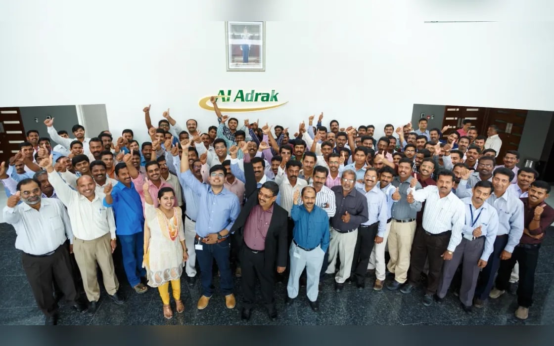 The Al Adrak team, together